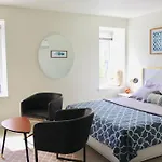 Lovely Studio On The Promenade! Free Parking